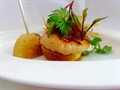 41) Disfruta de la cocina mediterránea en el restaurante Mirasoles de Peñasol Resort.