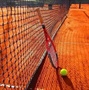45) Vacaciones de agosto. Las raquetas y pelotas de tenis quedan aparcadas durante un mes. ¡Volvemos el 1 de septiembre!