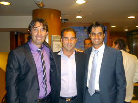 David Castelló y Emilio Vañó junto a Albert Costa.